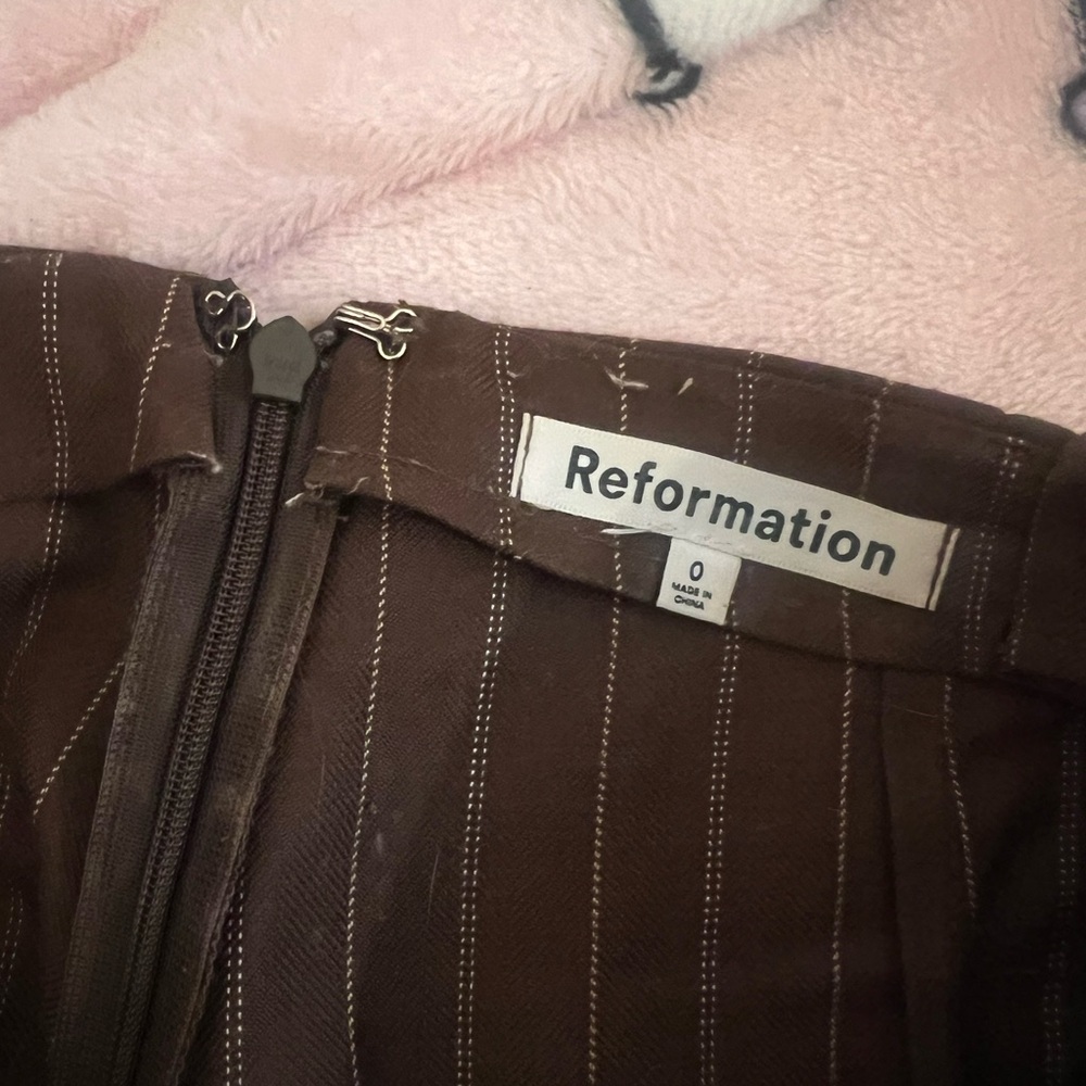 Reformation Cohen vest & pant set striped - Picture 10 of 12